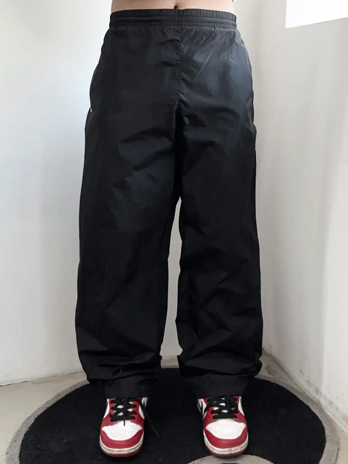 Nike 2000's Swoosh Nylon Wide Woven Pants