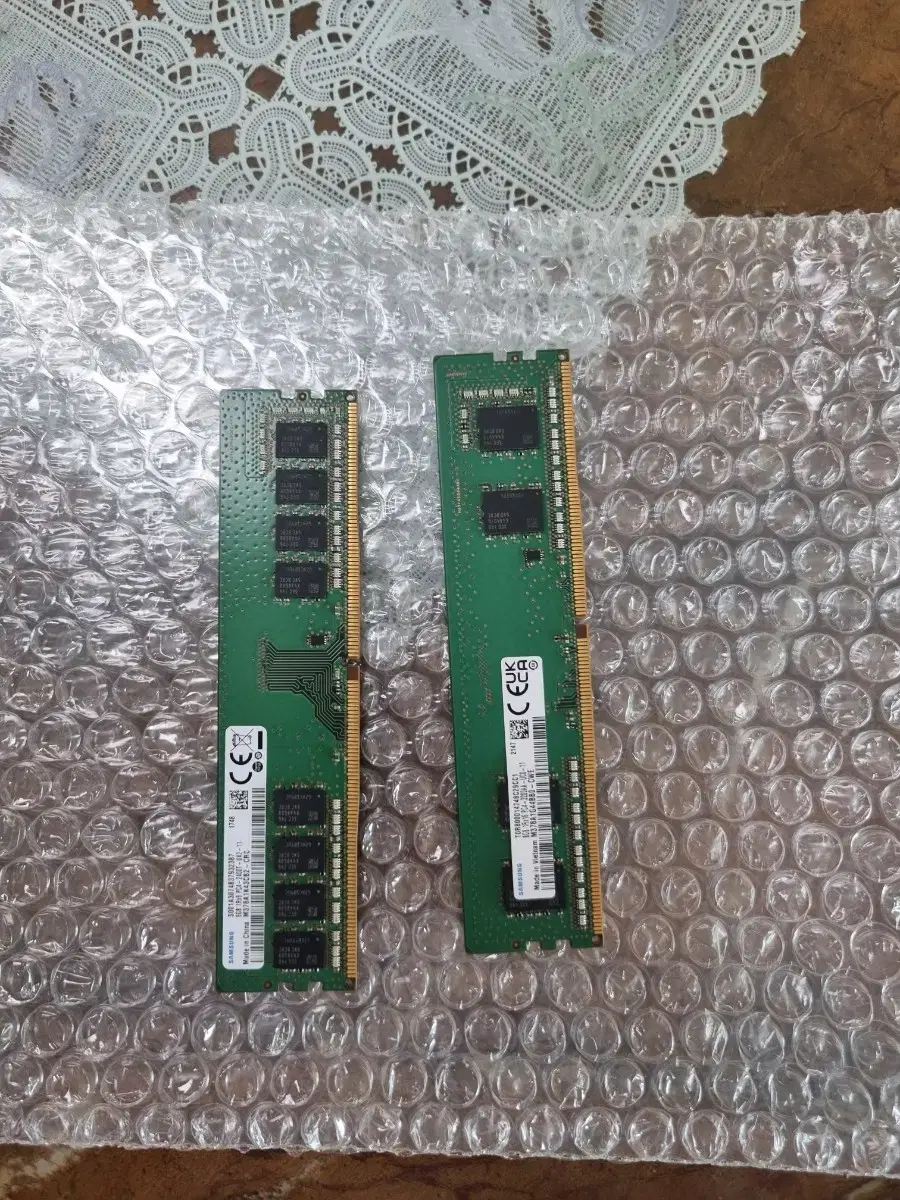 ddr4 8gb 2개 23000원에 판매합니다