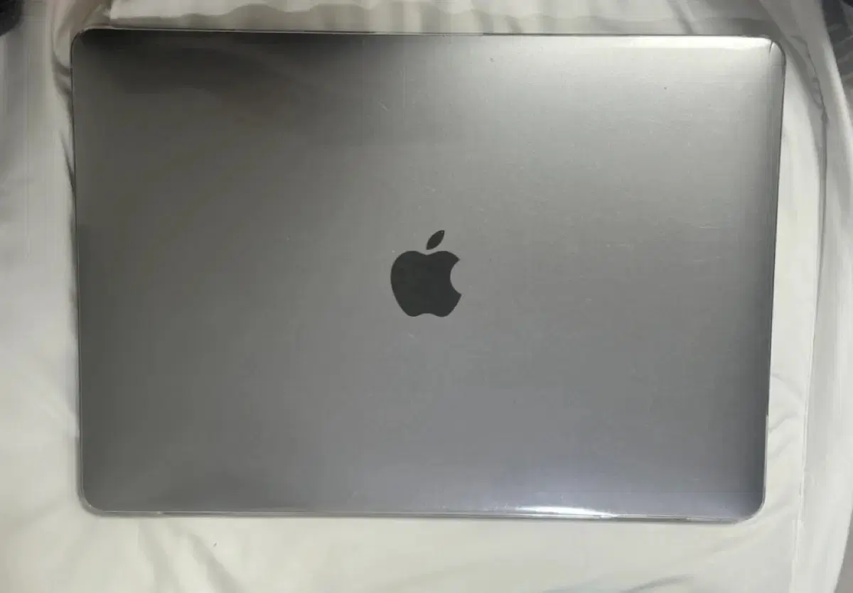 MacBook Air 2020 13 inch sell 256GB Space Gray