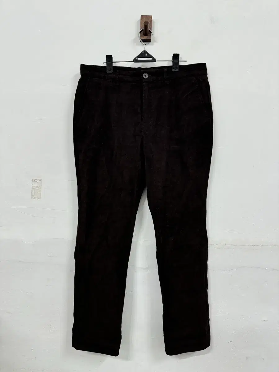 (34)Moo Gentleman Standard Corduroy Pants Dark Brown