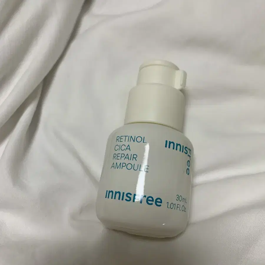 새상품 이니스프리 레티놀 시카 흔적 앰플 30ml