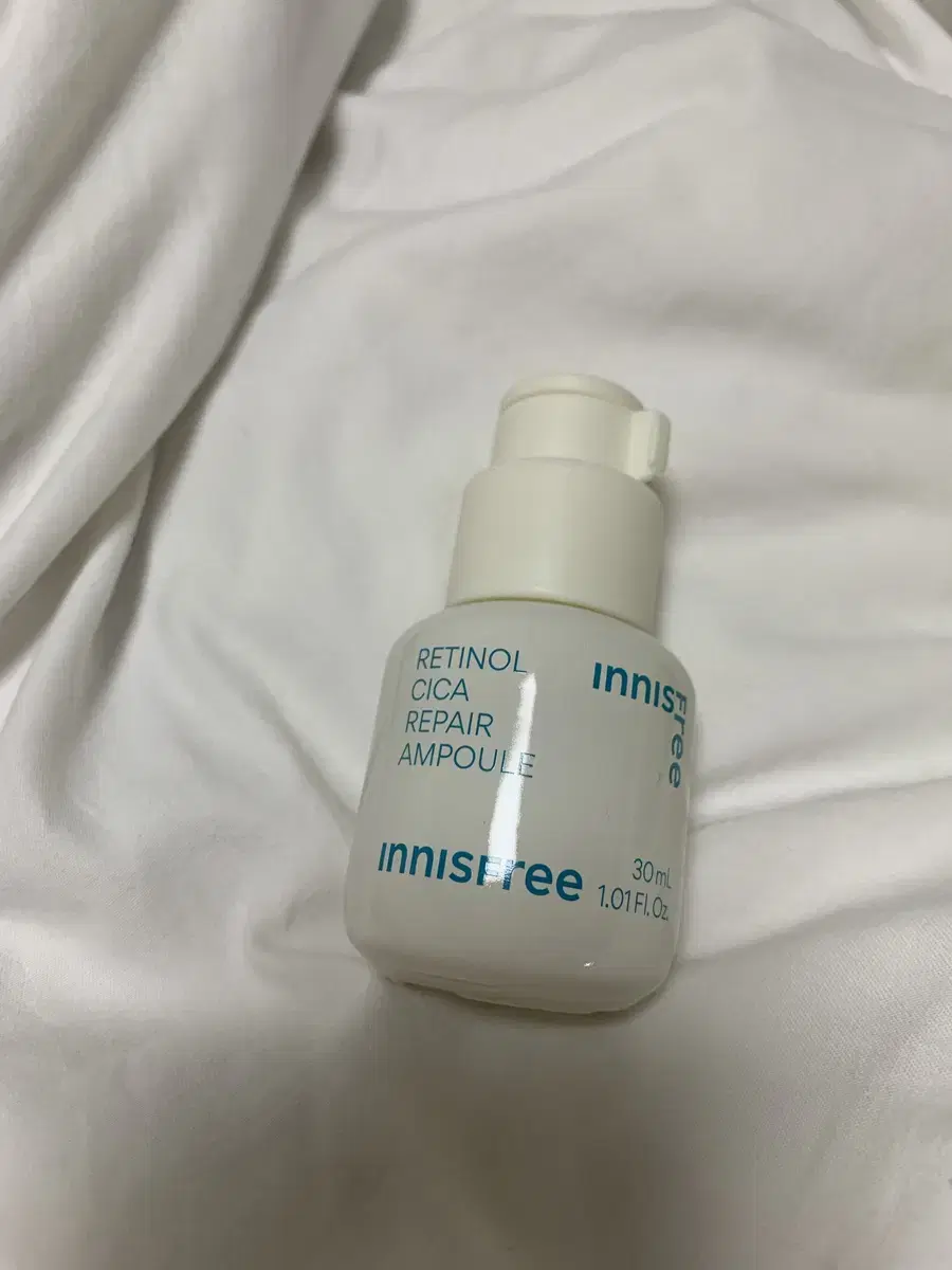 새상품 이니스프리 레티놀 시카 흔적 앰플 30ml