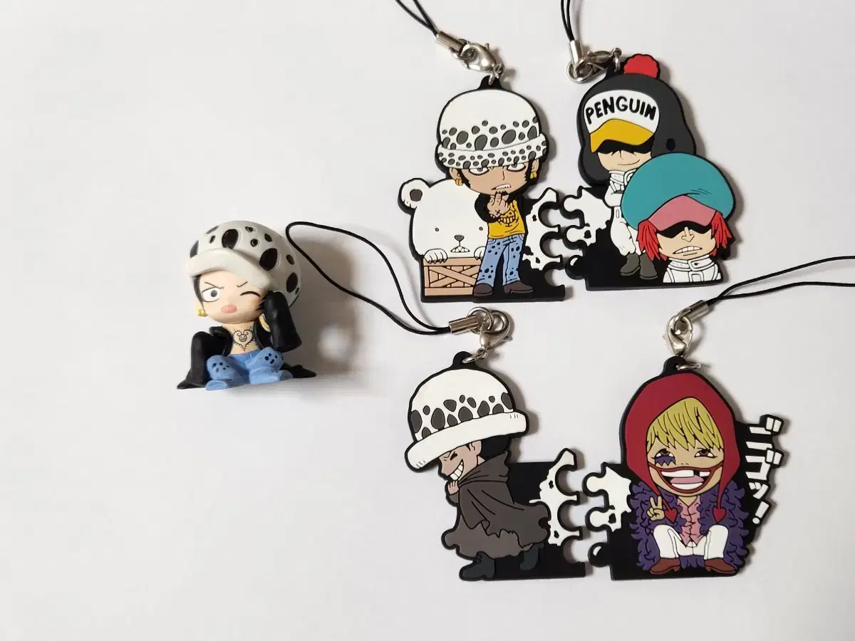 ONEPIECE Low Modorasetai Rubber Strap Penguin Shachi Corazon Goods