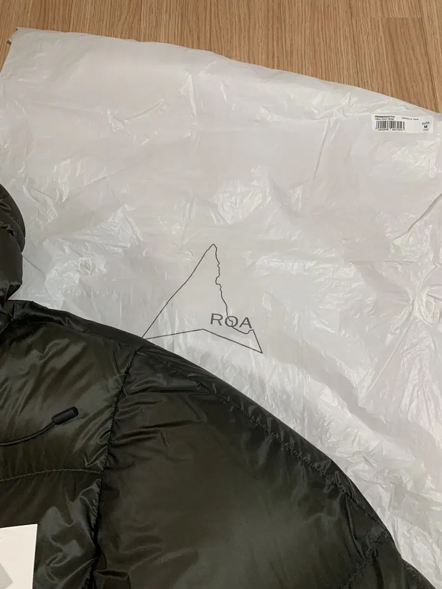 Roa heavy down jacket / 로아 헤비 다운 패딩 판매:)