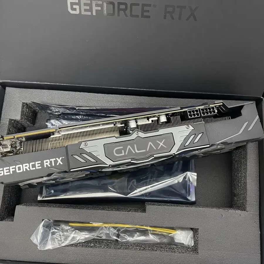 RTX 2070 SUPER ART 갤럭시