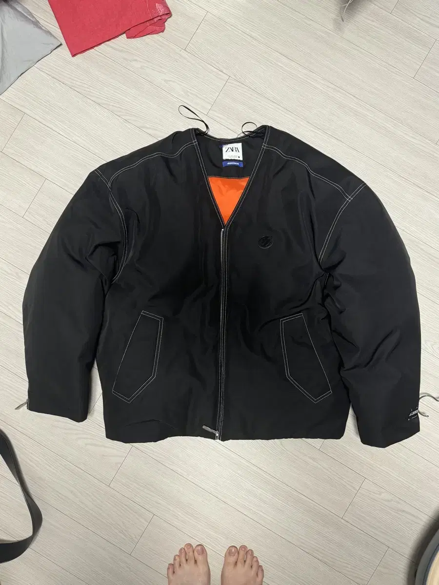 [자라어더에러] 자라어더에러 bomber size L sells