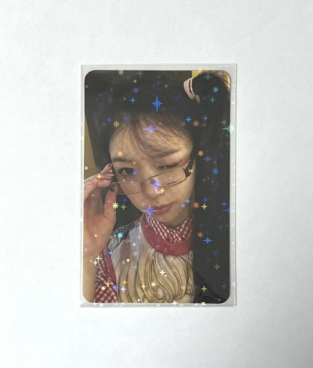 Eyelet Mocha album photocard Magnetic