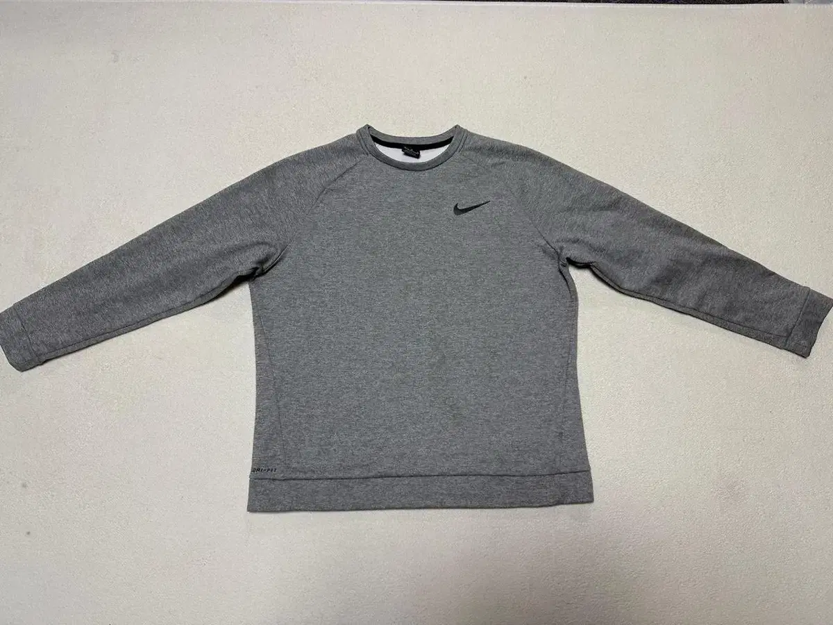 Men's Nike Brushed Top-Shirt size 105