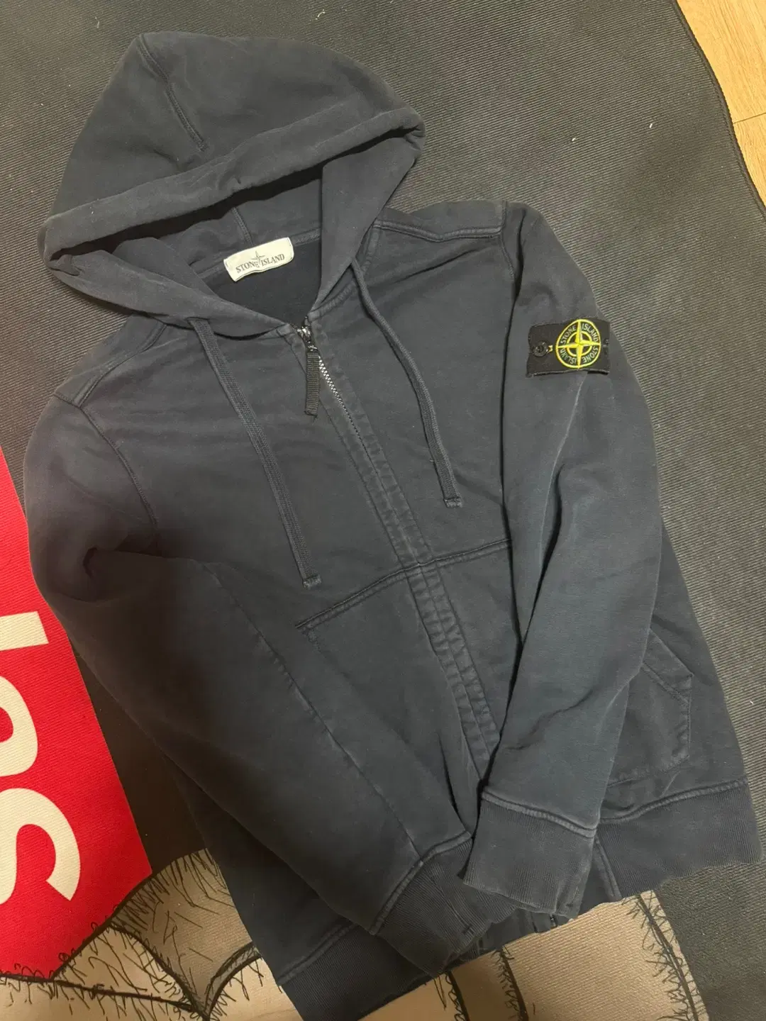 I'm selling my Stone Island hoodie Quick sale powergenuine