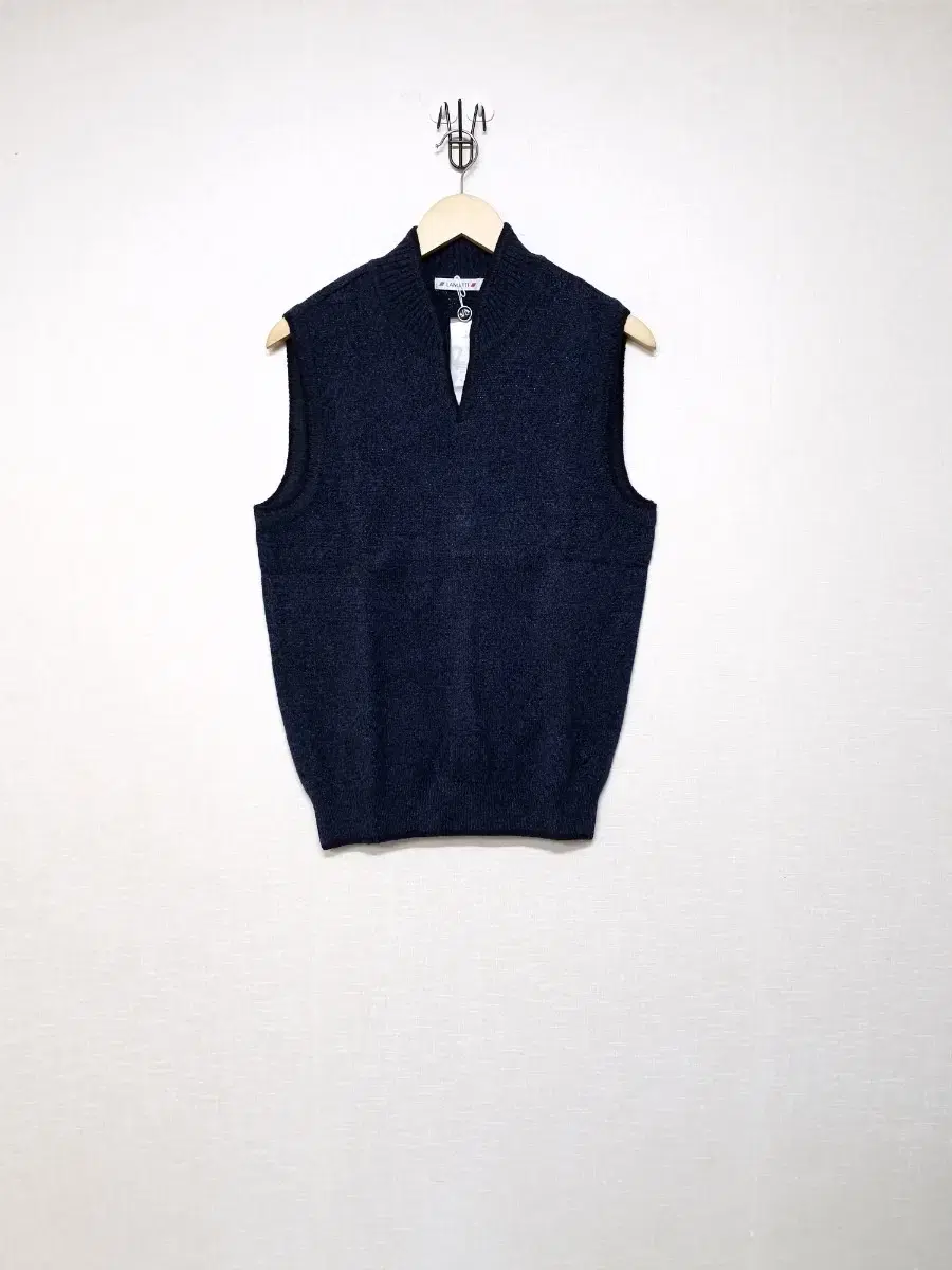 Lanchetti) Wool knit vest_95