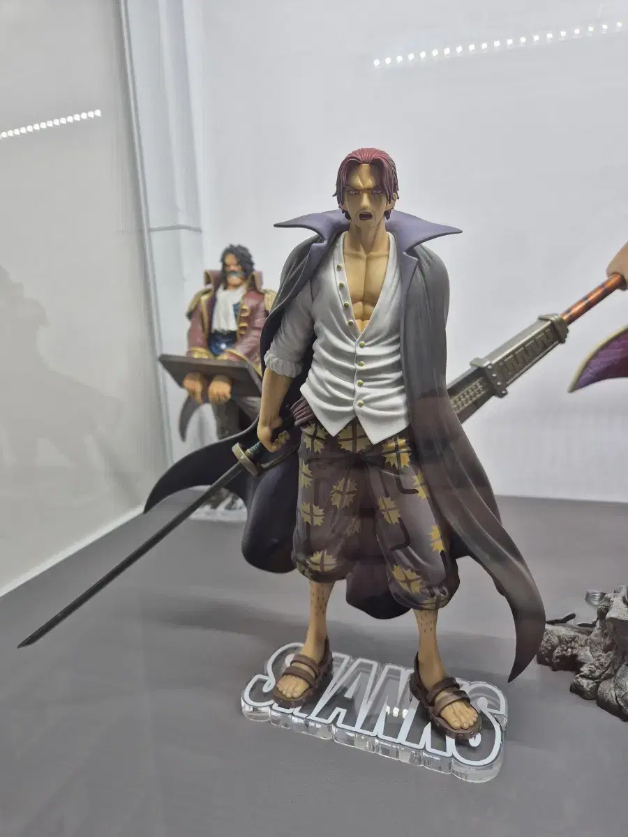 ONEPIECE Figures POP Shanks for sale.