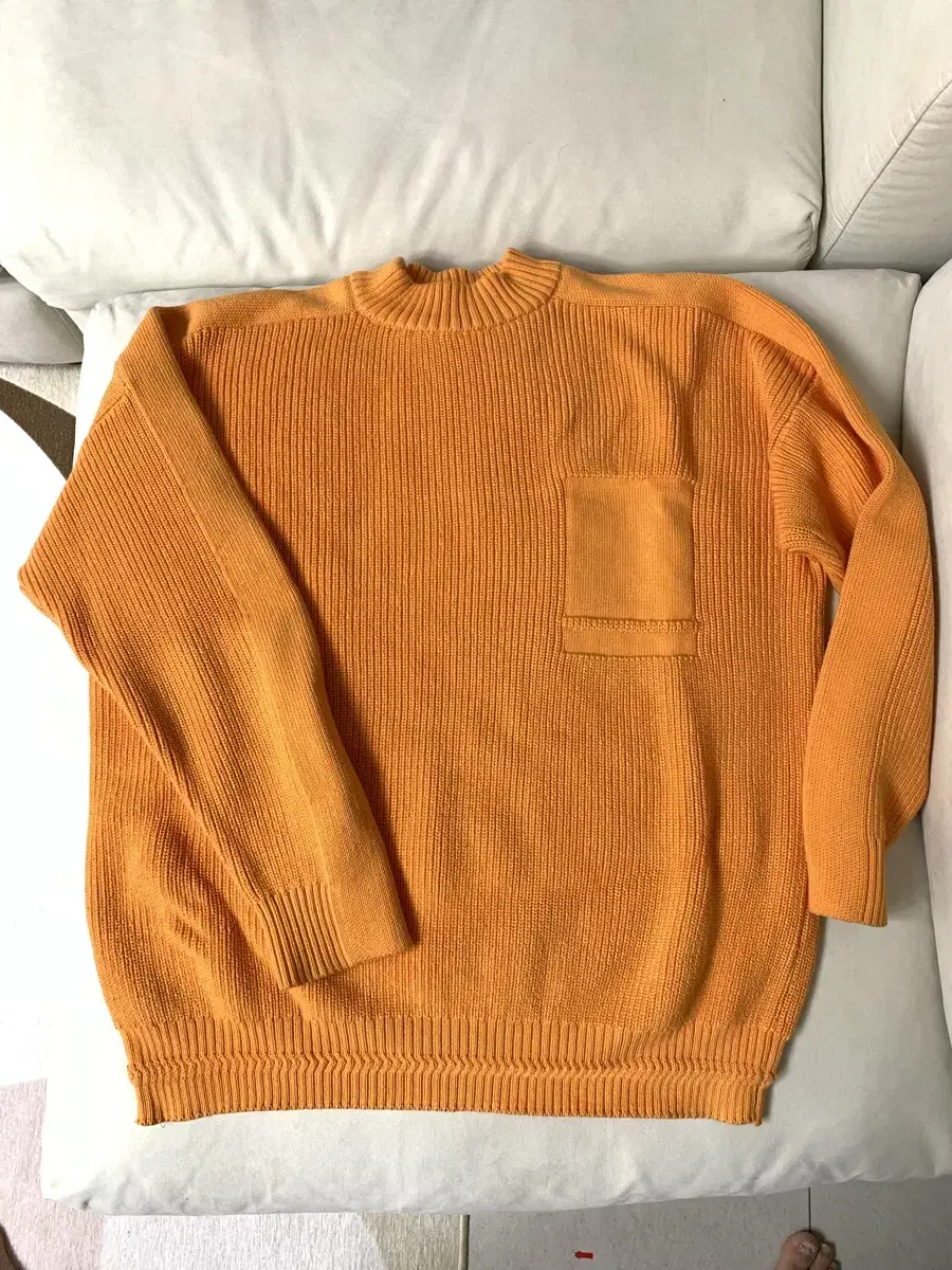 Zara Men's Orange Knit XL (Overfit)