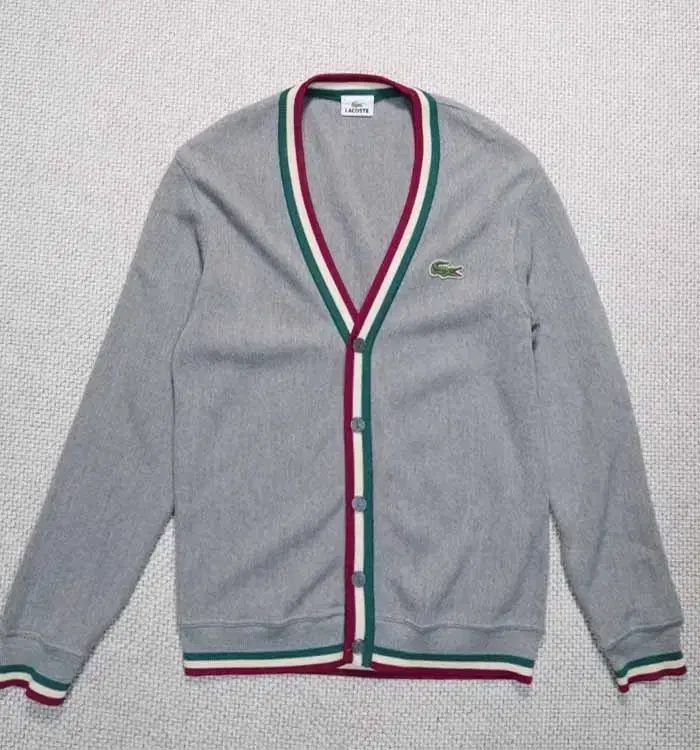 Lacoste Cignatures/Cardigans