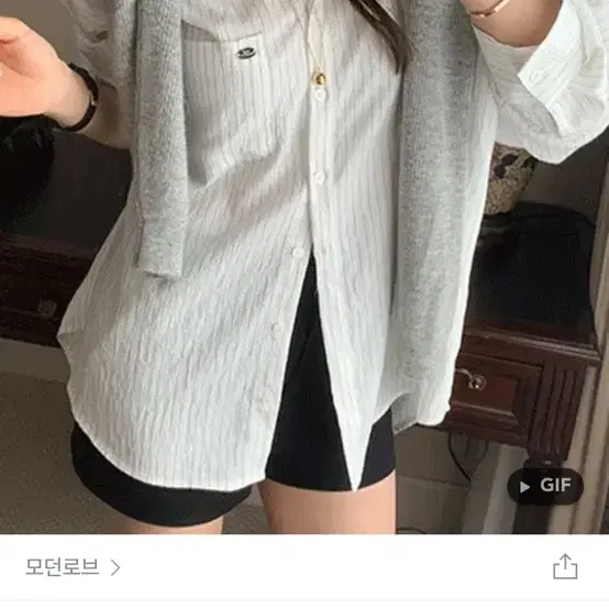 모던로브 자체제작 커맨드 보이핏 스트라이프 셔츠 클래식블랙 칼라