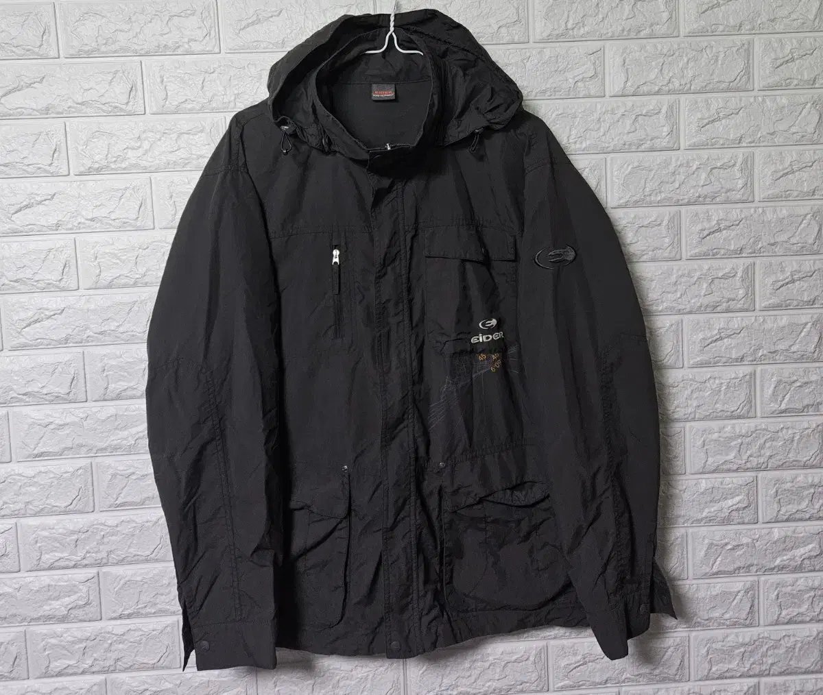 Eider Windbreaker Jacket sells