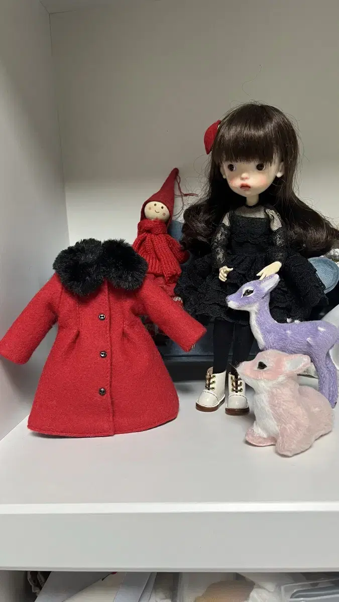 Lan Doudou doll clothes Red woolen coat made of wool blend