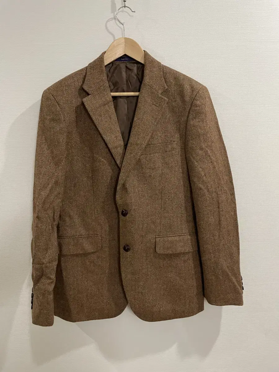 Basso herringbone jacket100% wool100% momo