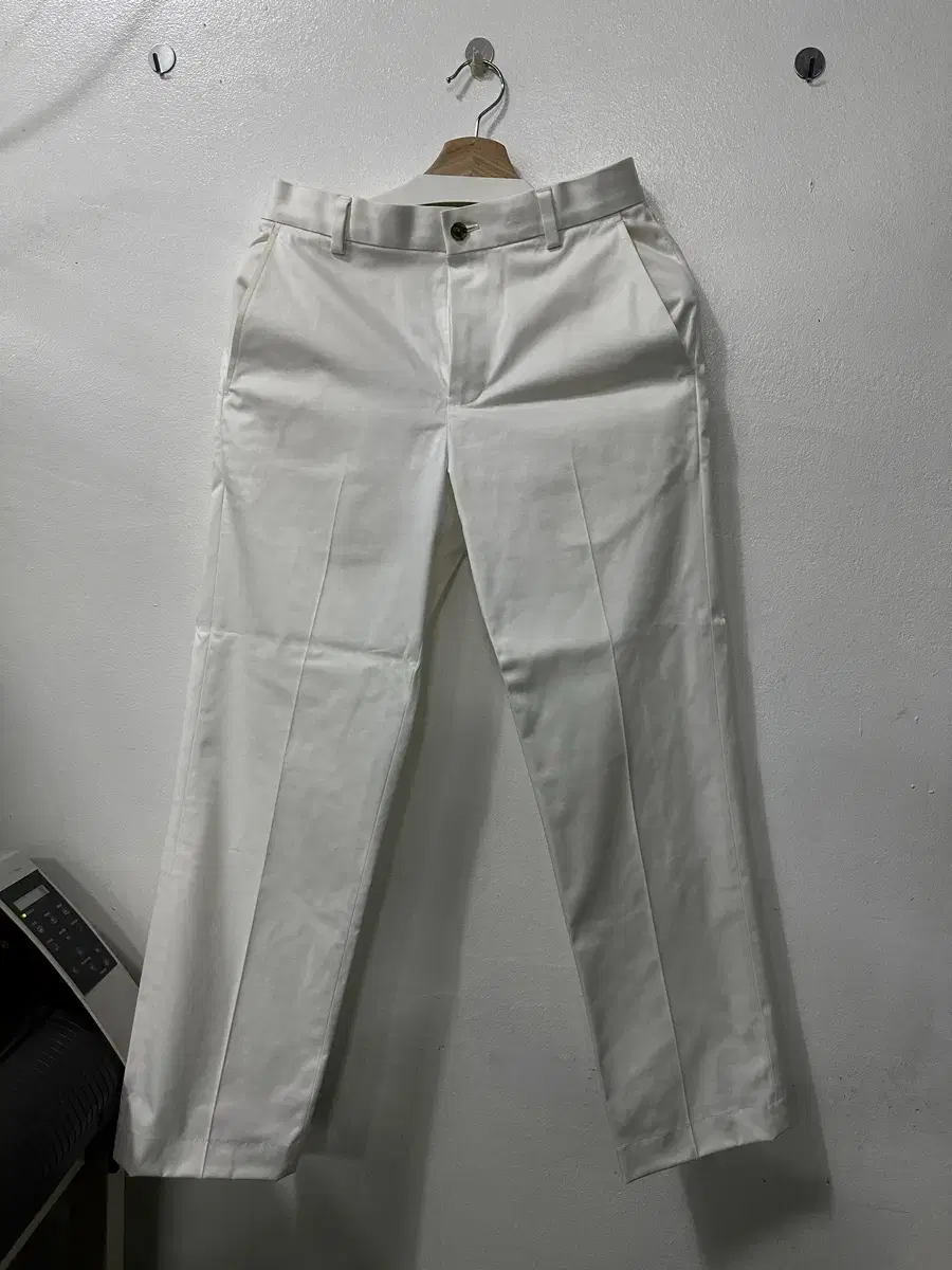 Brooks Brothers White Chino Pants 29