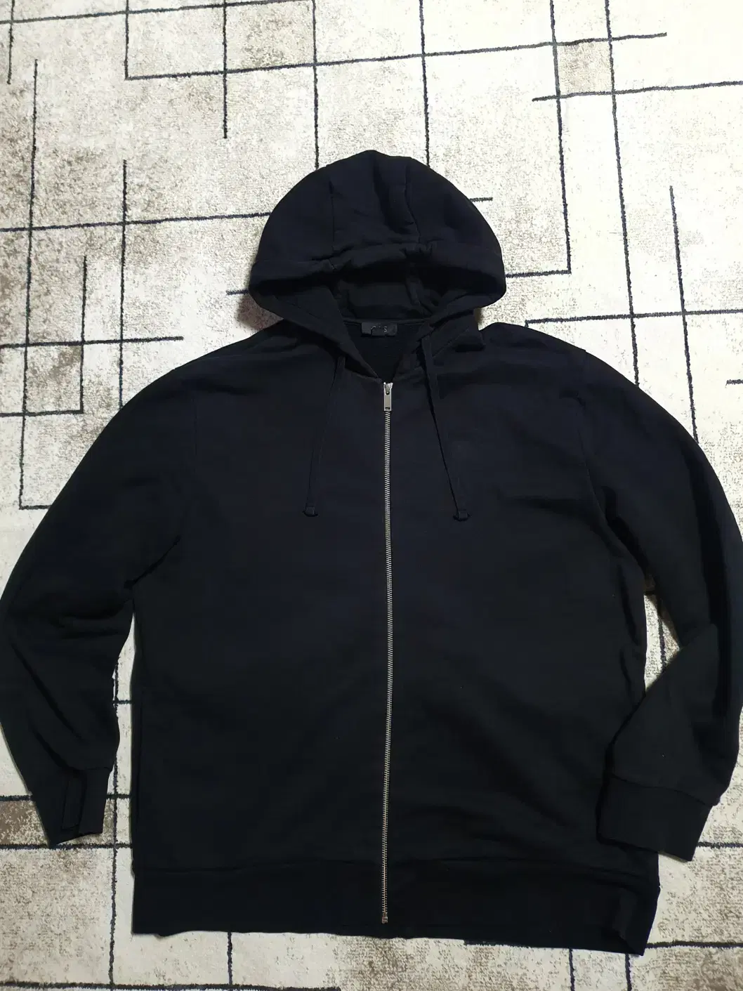 COS COS Hooded zip-up black hoodie size M