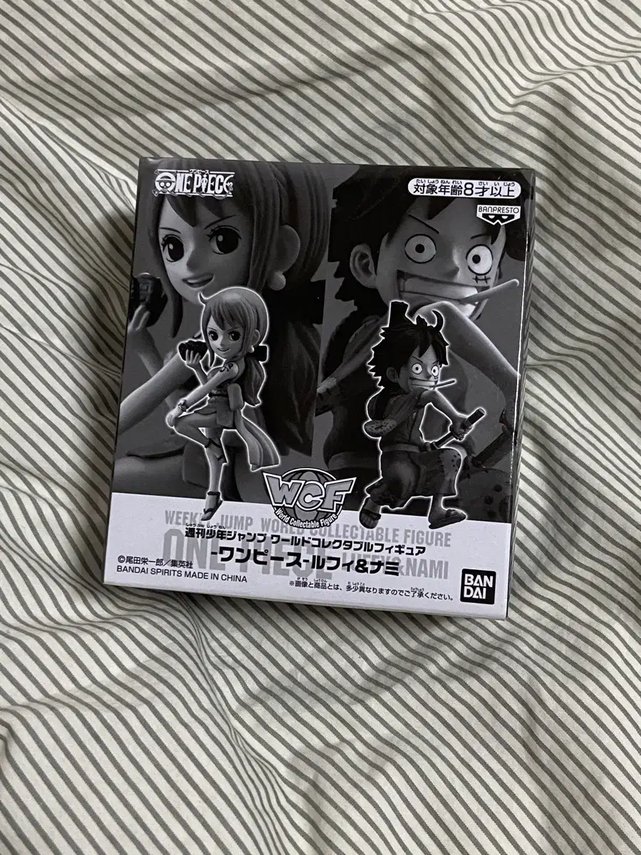 Unsealed) ONEPIECE Jumping Wall Call Luffy & Nami Onigashima World Collectibles