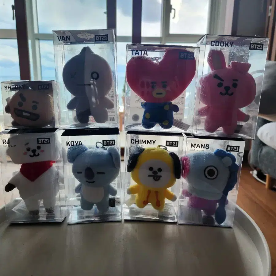 BT21 정품 기본 키링 미개봉 8종 일괄 판매합니다