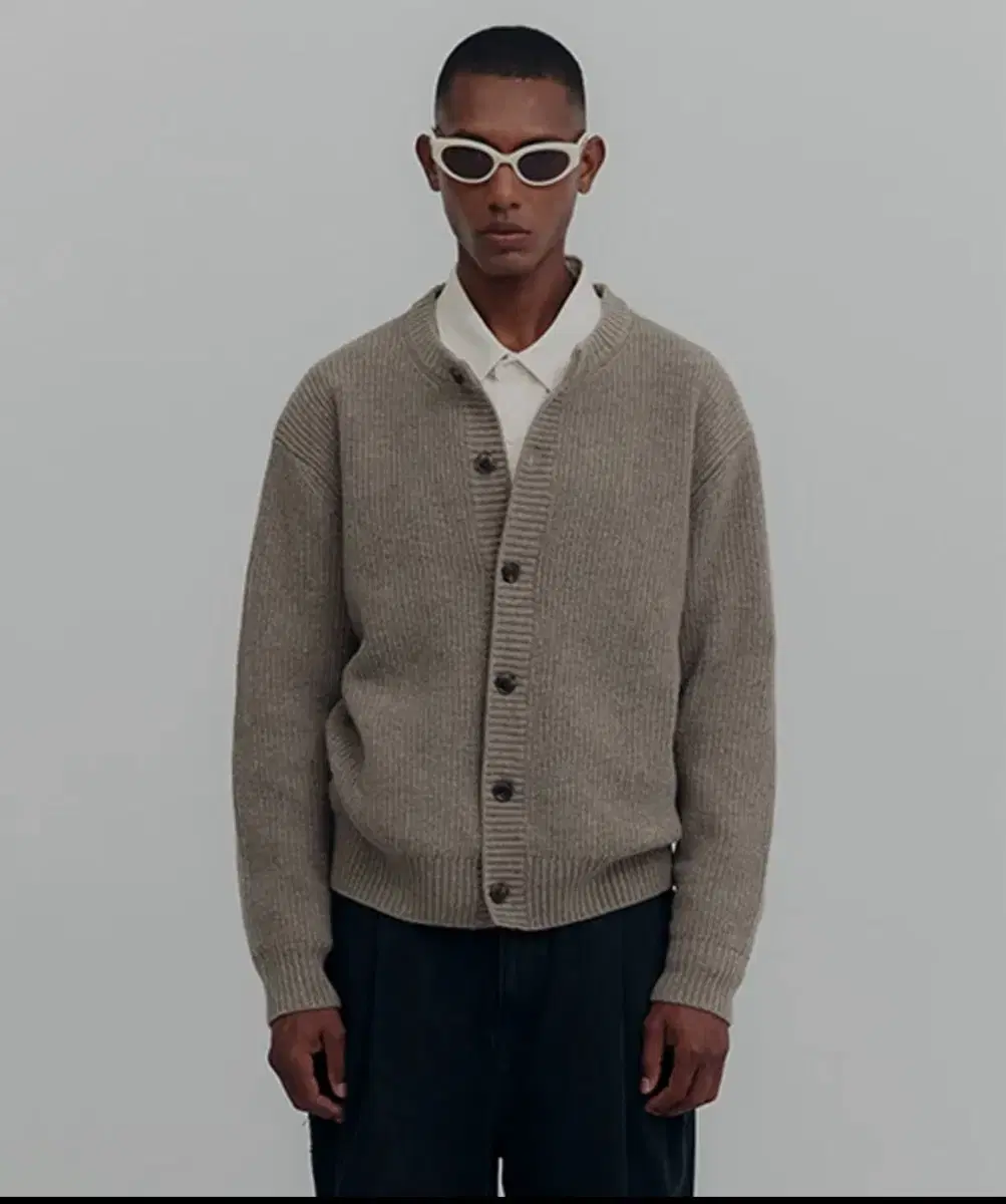 Lagrange Wool and Cashmere Round Neck Cardigan