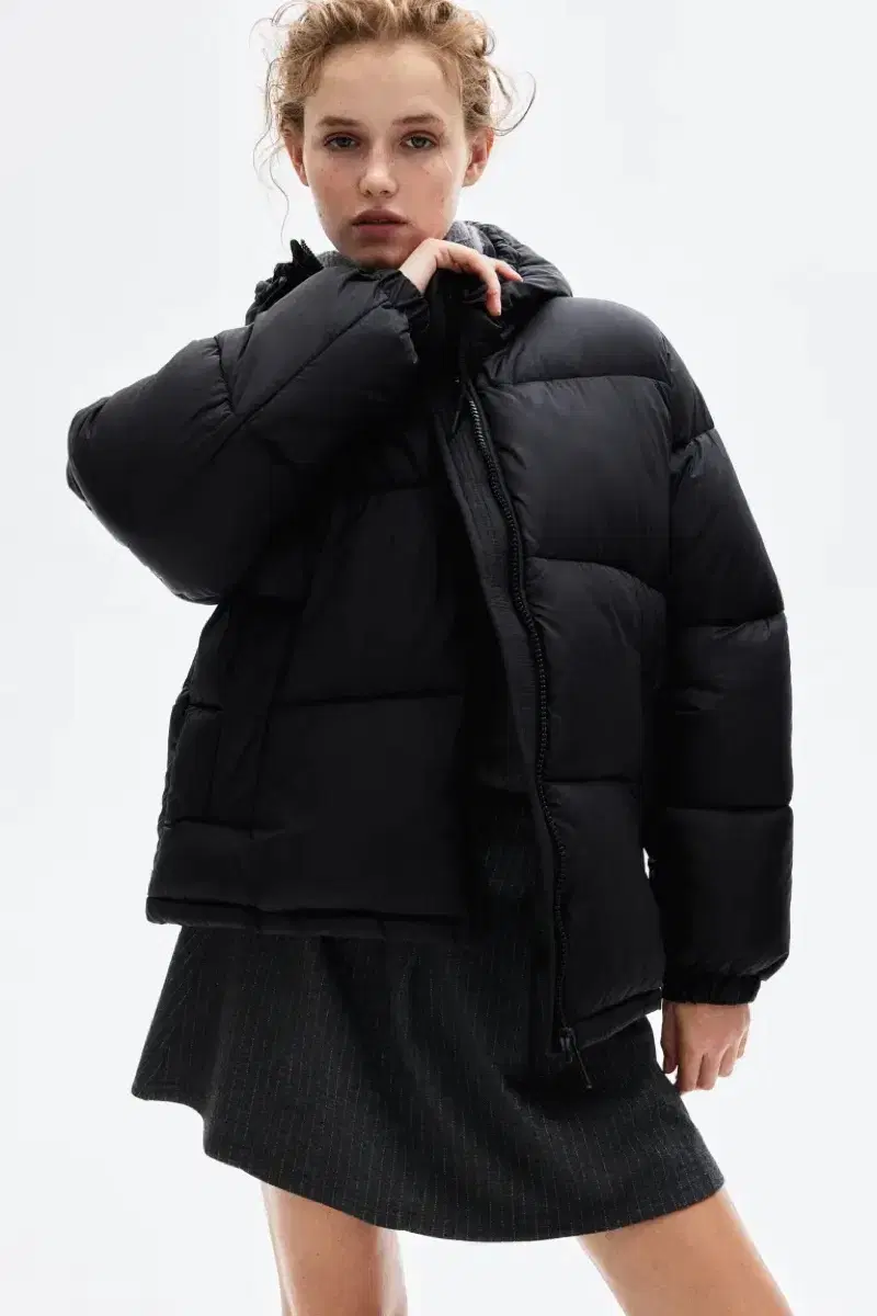 H&M Hooded Puffer Padded Black M