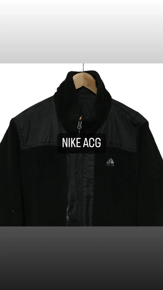 NikeACG Hooded Vahn Jumper Jacket