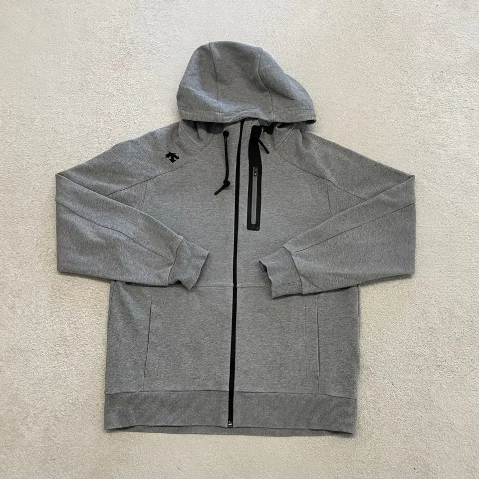 Desant Men's Hooded Zipped Up 100