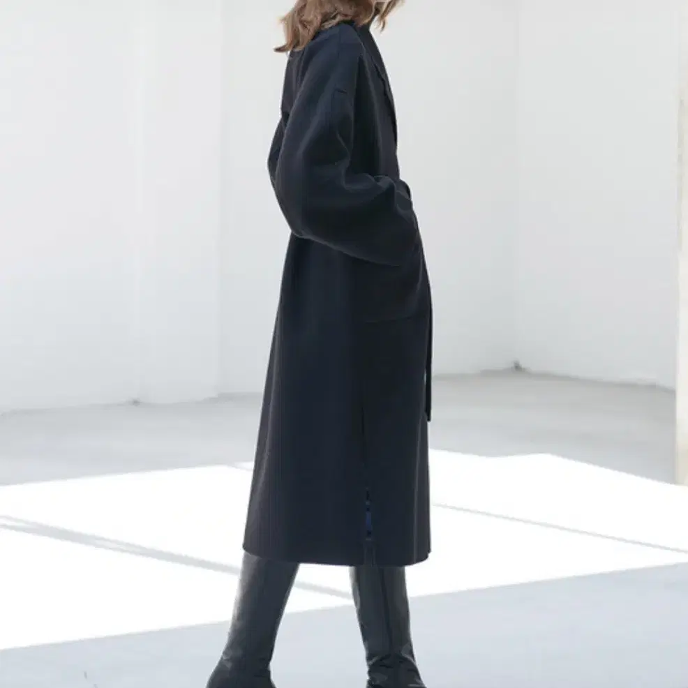 닐바이피 23FN roomy handmade coat 검정 코트