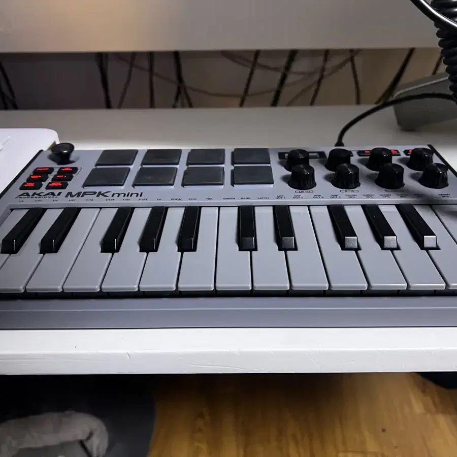 Akai mini mpk3 마스터키보드 한정판