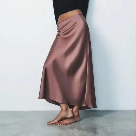 Zara satin skirt