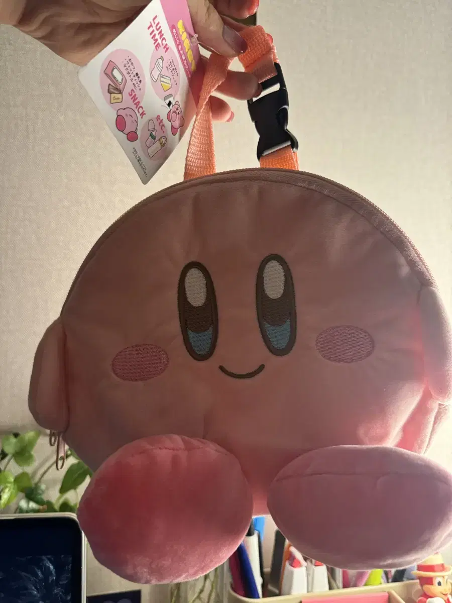 Stellar Kirby Insulated Lunch Bag