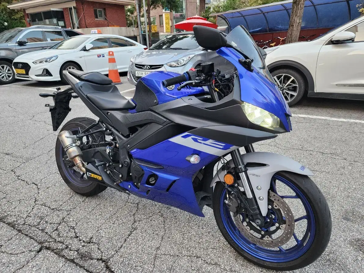 야마하 yzf r3 20년식 판매합니다