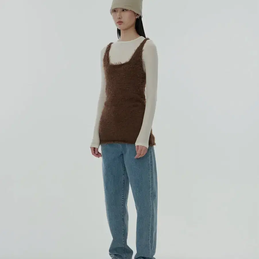 아모멘토 니트 드레스 SHAGGY KNIT DRESS (브라운)