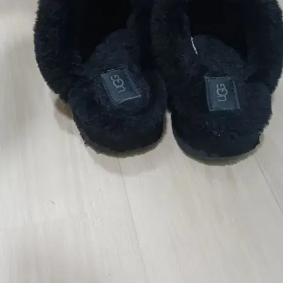 미국 UGG 디스케트 240