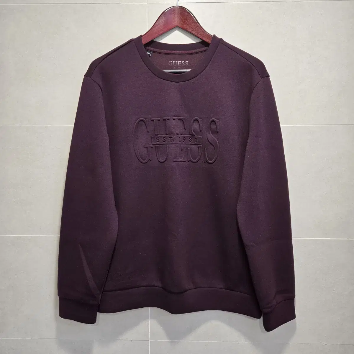 GUESS Purple sweatshirt L