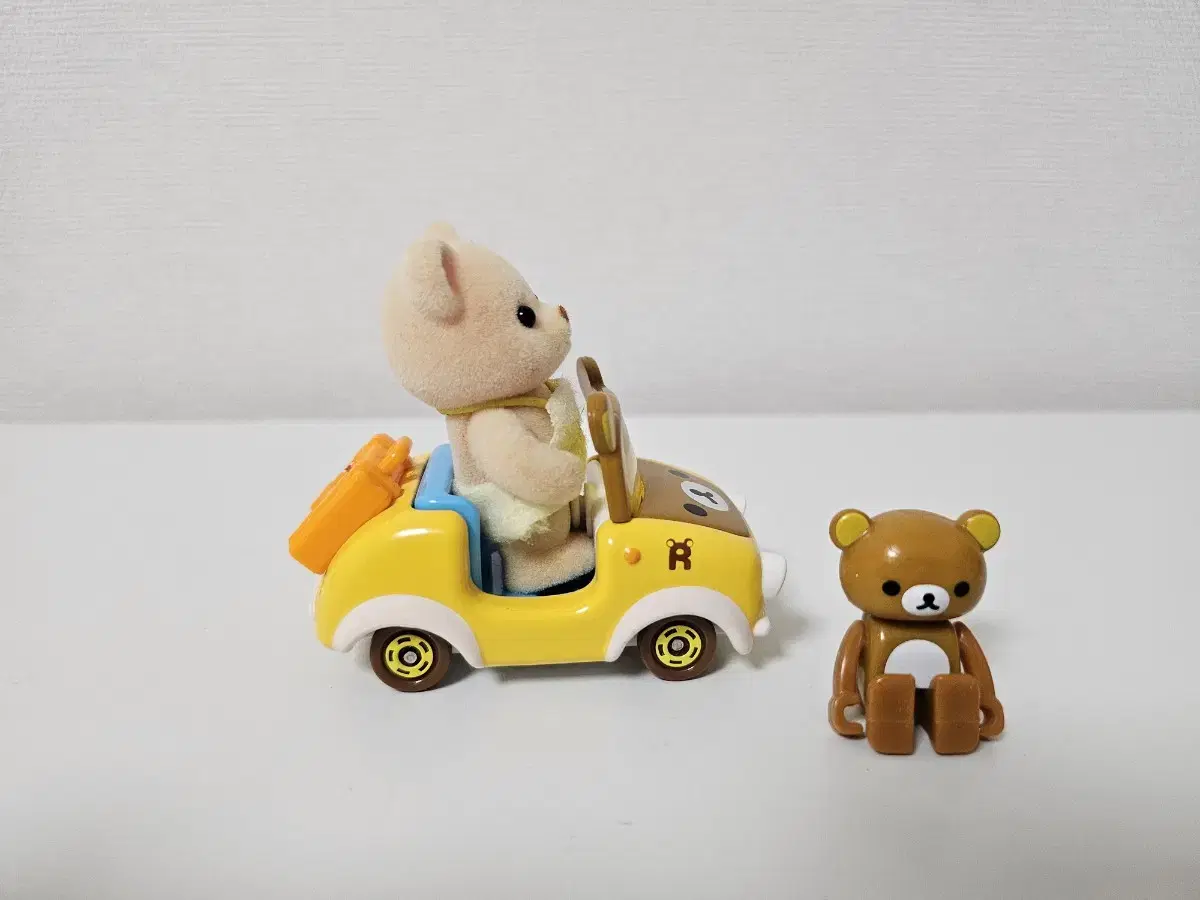 Sylvanian Tomika Rilakkuma Baby Bear Erect Discontinued