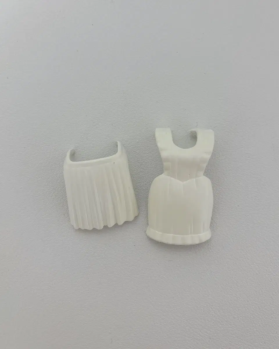 Set of 2 Playmobil Aprons (discolored)