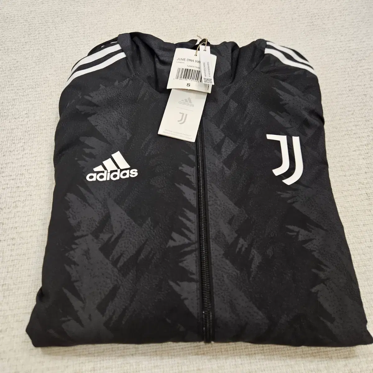 Adidas Juventus Windbreaker HD8867 S Size Not available in Korea