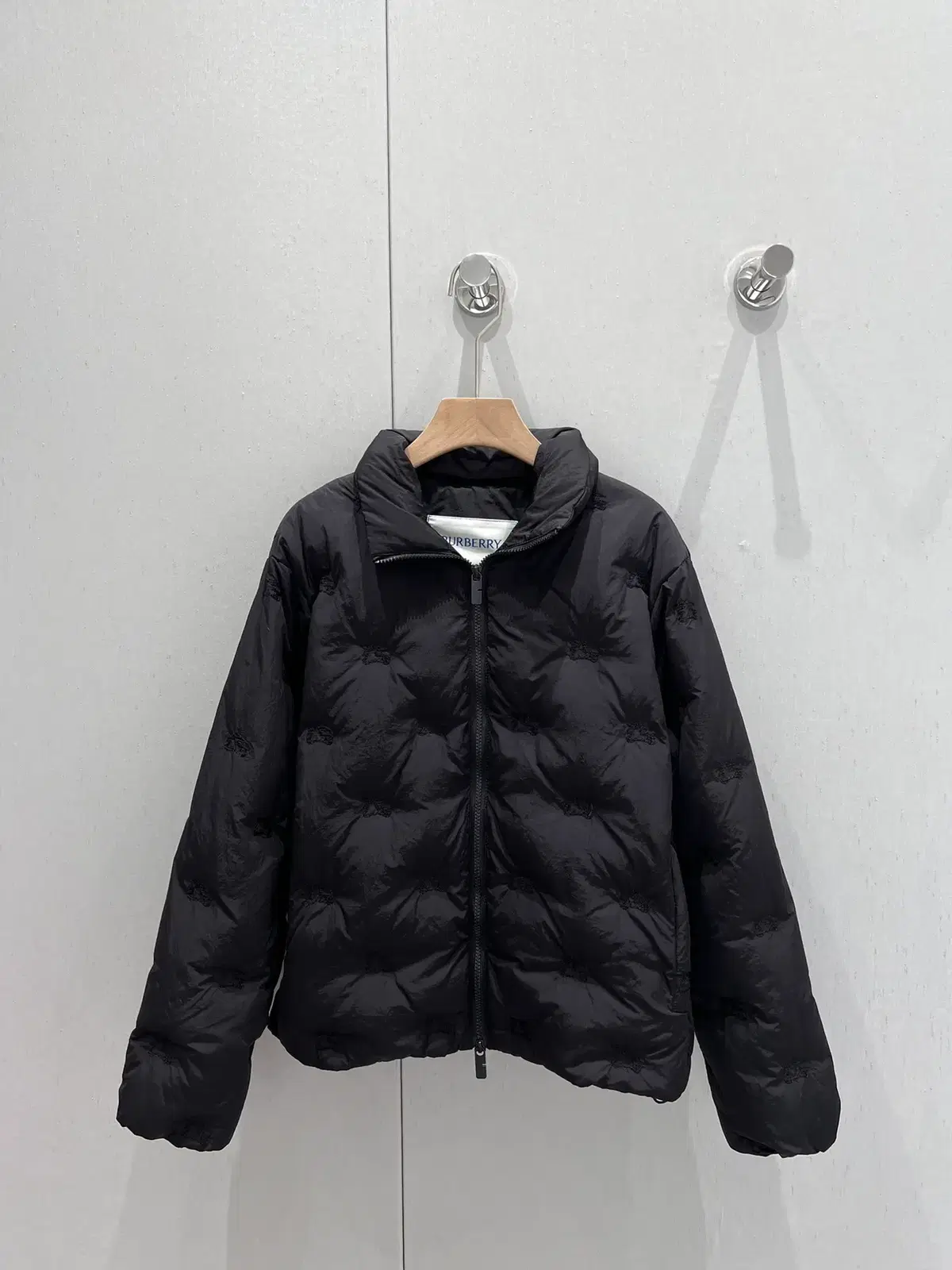 Burberry Unisex gaeul Winter Black Jacket Coat Padded