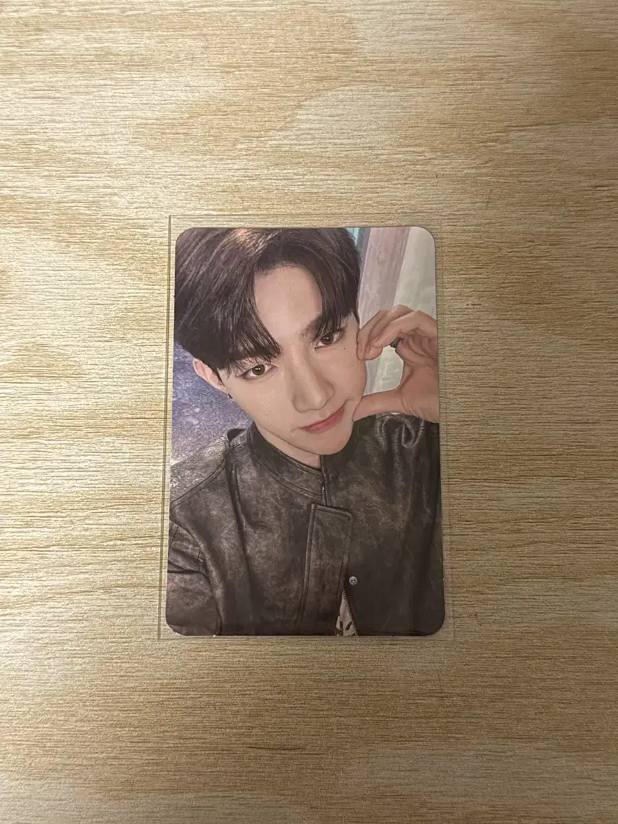 Zerobaseone U zhang hao photocard WTS