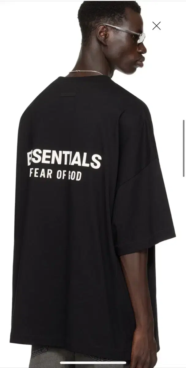 (NEW) P.O. GOD Essential Black Short Sleeve L