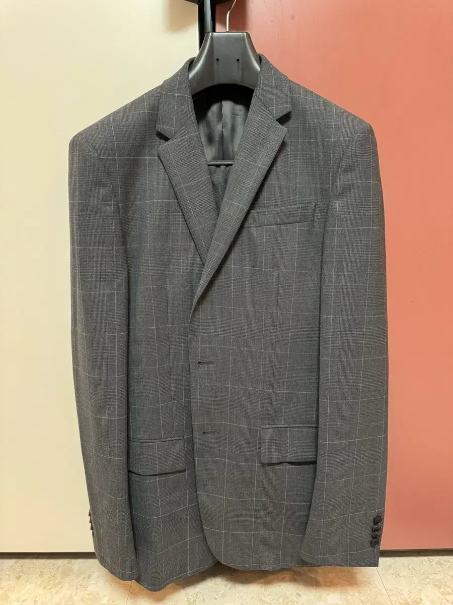 Dkny Zegna fabric 38/32 suit