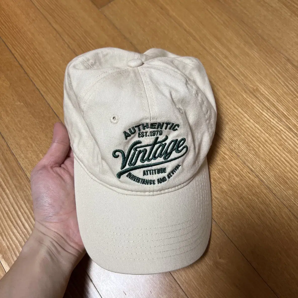 Authentic Vintage 아이보리 볼캡