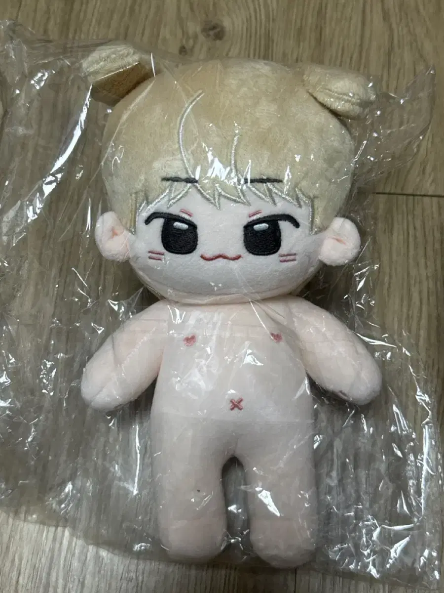 seventeen dino doll chan 20 bones