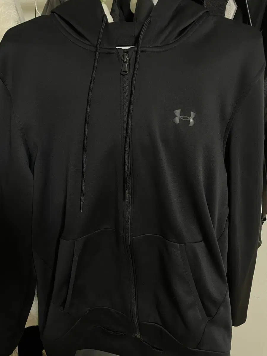 Under Armour Hooded Zip Up