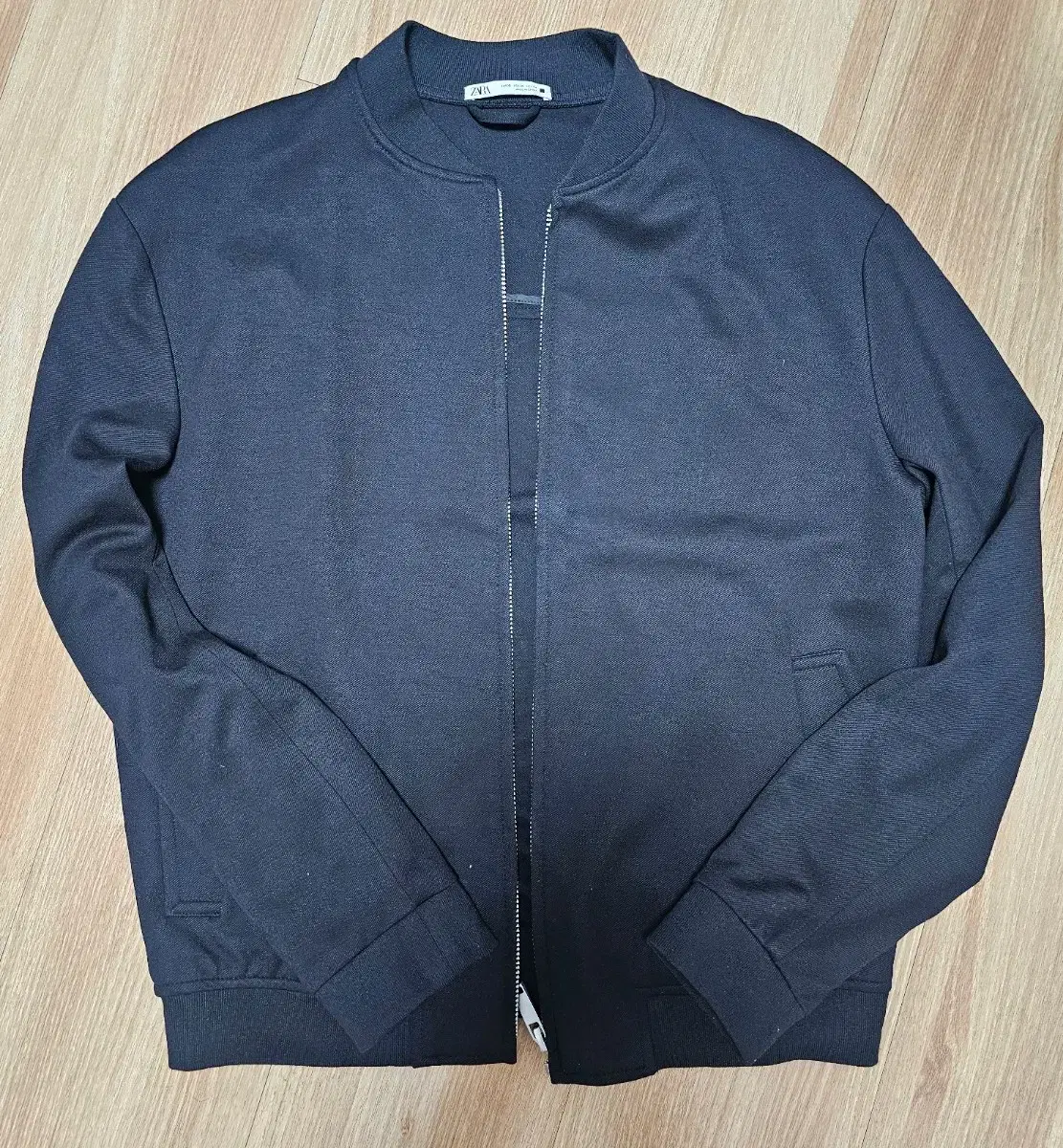 ZARA Men's Jacket size XL sells out