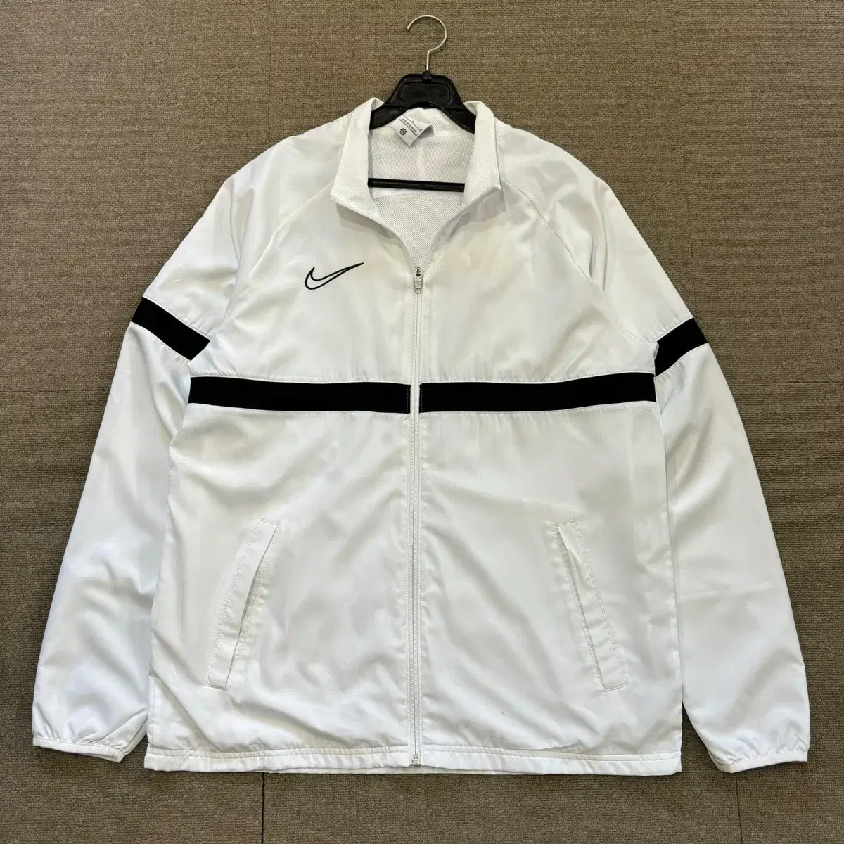 Wanwon Shop Nike New Swoosh Overfit Windbreaker M