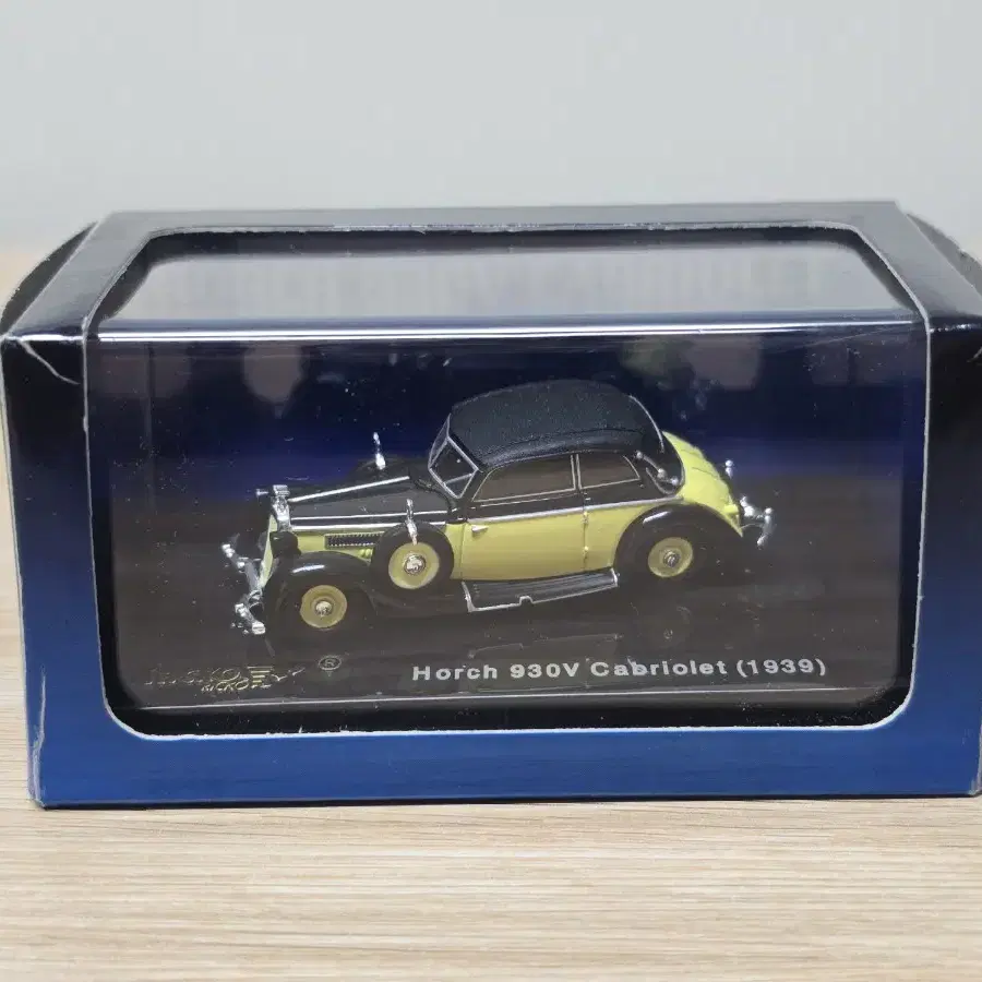 1:87 Horch 930V Cabriolet(1939) 블랙옐로우